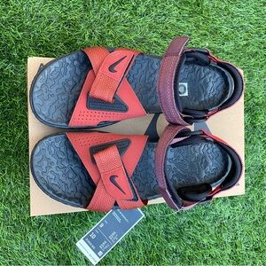 ACG Air Deschutz+ size 9 men’s